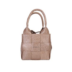 Manual ženska kožna torba 56208 – mini pletena korpa, bež i crna
